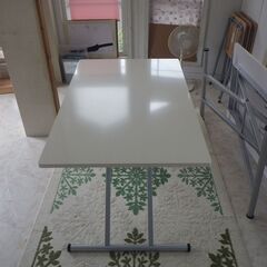 昇降式ダイニングテーブル②　<取引中>