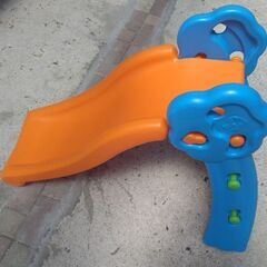 　幼児用すべり台