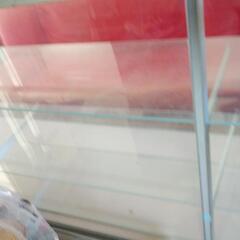 ガラスのショーケースの画像