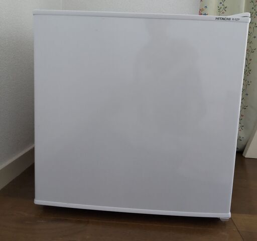 小型冷蔵庫　45L