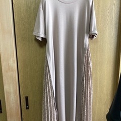 半袖ワンピースの画像