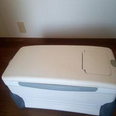 シマノクーラーボックスの画像