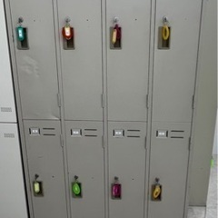 8人用のロッカー本日中であれば、0円