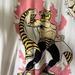 【ワンコイン】UT 　ユニクロ　綿100%  白Tシャツ　未使用品　うる星やつら　タイガーマスクの画像