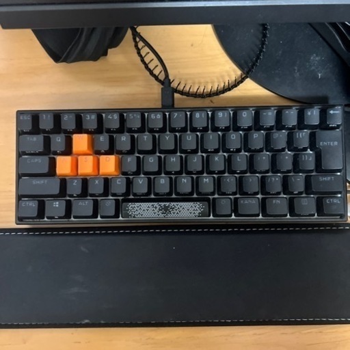 パソコン Corsair k65 rgb mini