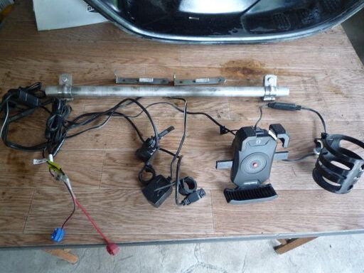 ジャイロキャノピーで使用　USB電源+スマホホルダー　バー　中古