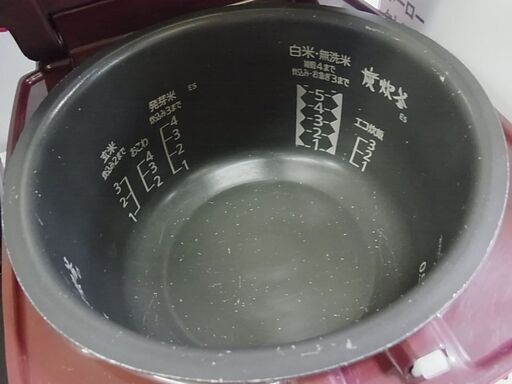 MITSUBISHI　三菱電機　5.5合炊き　IHジャー炊飯器　炭炊釜　NJ-10XE2-R　レッド　2014年製