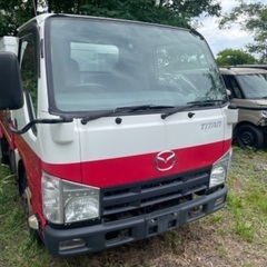 イスズ　エルフ　冷凍冷蔵車