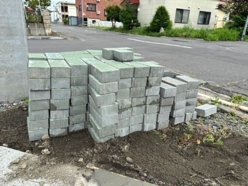 インターロッキング ブロック