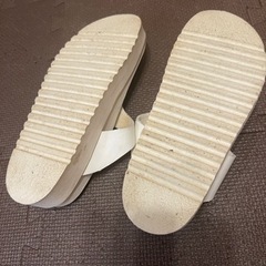 PLAKTON(プラクトン）３７サンダルの画像