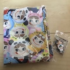 FUJIYA Happy Lifeトートバッグとミニミニペコちゃん人形