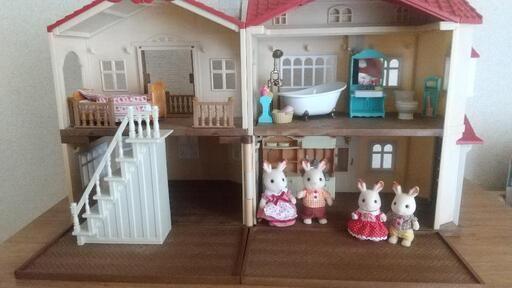 シルバニアファミリー　大きな赤い屋根の家　セット