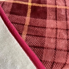赤紫タータンチェックと水色のボアブランケット/毛布 シングルの画像