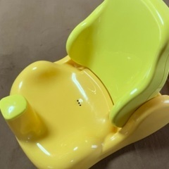 アップリカのバスチェアの画像