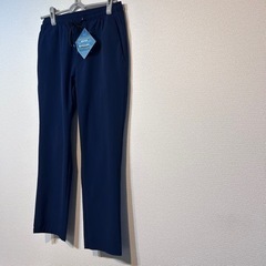 【新品タグ付き】メンズスラックス 防水 ネイビー イージーパンツ 定価3000円の画像