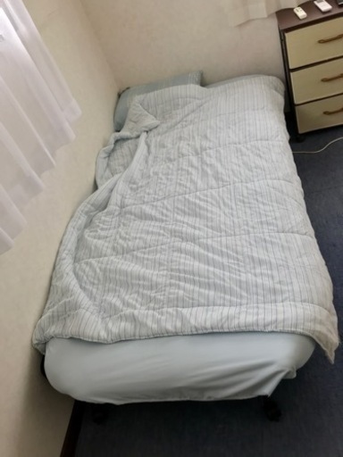 折り畳みベッド