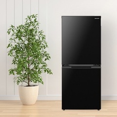 【和歌山市プレミアム商品券使用可能】【人気商品！】新品　シャープ 152L 2ドアノンフロン冷蔵庫 ブラック系 SJ15E2Bの画像