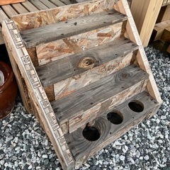 飾り棚　木材