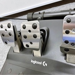 ロジクール Logicool ハンドルコントローラー ステアリングコントローラーの画像