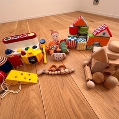ボーネルンド他　中古おもちゃ