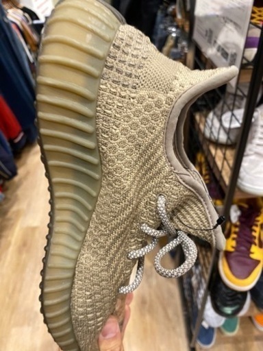 yeezy 350 v2 sand tauped