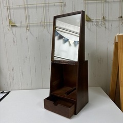 木製箱型鏡台　中古の画像