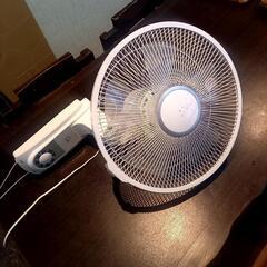 壁掛け扇風機