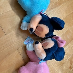 ミッキーマウス　ミニーマウス　ぬいぐるみ