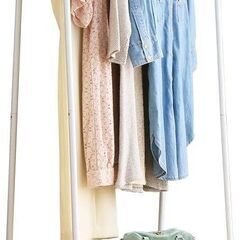 ハンガーラック　ボード付き