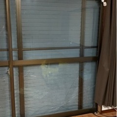 窓ガラスの修理