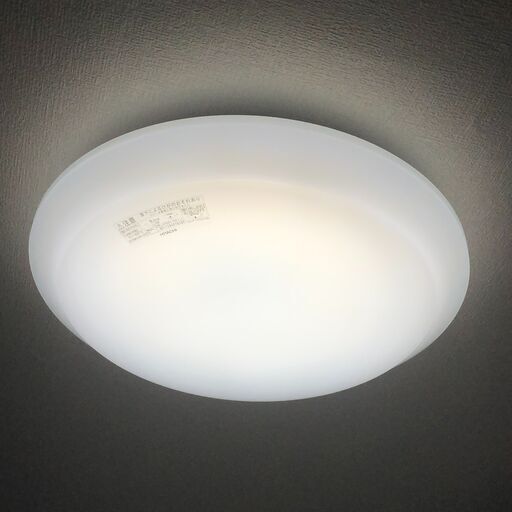 【受け渡し者仮決定中】HITACHI リモコン付き　LED照明器具 セット　日立LED照明器具