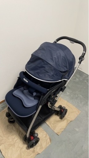 アプリカ オプティアクッション ベビーカー AB型