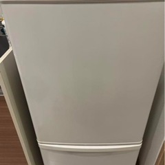 冷蔵庫　Panasonic NR-B147W-W