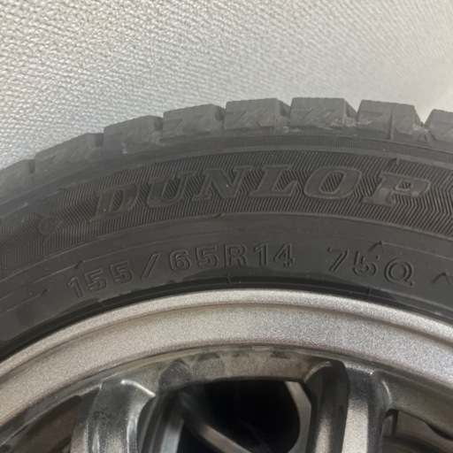 スタッドレスタイヤ　155/65R/14 ウィンターマックス　ダンロップ