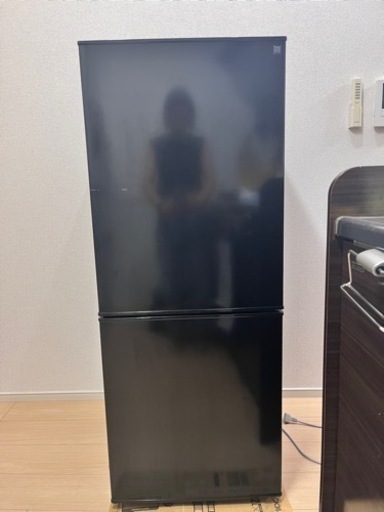 お値段交渉◎  冷蔵庫  140l  黒