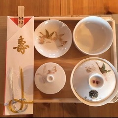 【引取り時女性限定】新品未使用⭐︎お食い初め食器一式