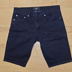 メンズ FOREVER21 ショートパンツ　黒 Ｍサイズ