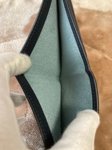 新品未使用IL BISONTEイルビゾンテ　NAVY　二つ折り財布　ウォレット