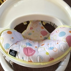 歩行器　ベビー　の画像