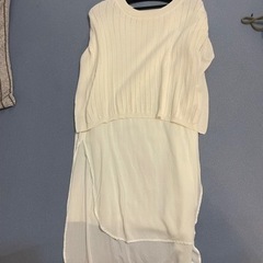  全部千円！！　引っ越しのため、洋服、靴、バッグなど処分します。の画像