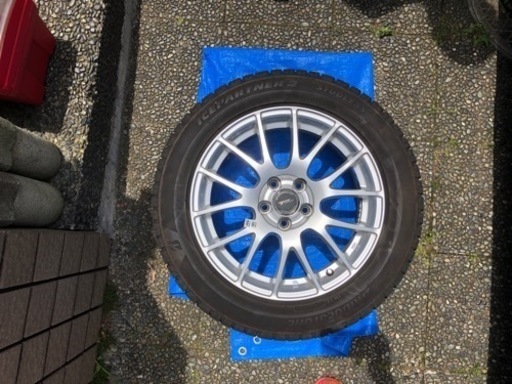 トップランのホイール　ブリヂストンのスタッドレスタイヤ4本
