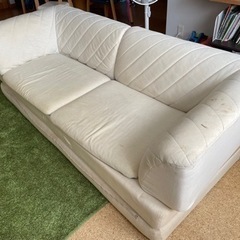 『無料で、お譲りします』ヴィンテージソファの画像