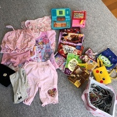 女児服、お菓子、おもちゃ、ポケモンメザスタタグ