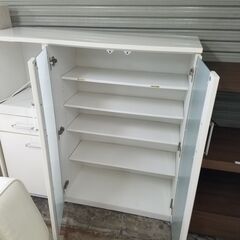リサイクルショップどりーむ天保山店 No9385 食器棚 1人暮らし～2人暮らしにおすすめ！の画像
