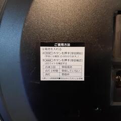 電波時計（直径33cm/シルバー）文字は見やすく使用状況良好/単３電池一個で動きますの画像