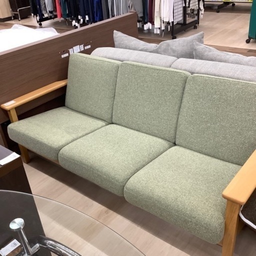 UNICO3人掛けソファーのご紹介です