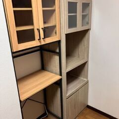 【値段交渉応じます】食器棚2個の画像