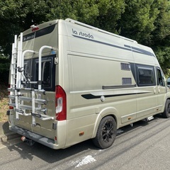 高級キャンピングカー　La Strada　AVANTI-F   FIAT DUCATO 4名就寝可能モデルの画像