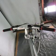 C981★24800円スタート★整備済み スポーツ中古自転車 【クロスバイク 　ジャイアント　CS3400　シルバー　43ｃｍ】の画像