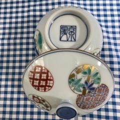 蓋付湯呑みの画像